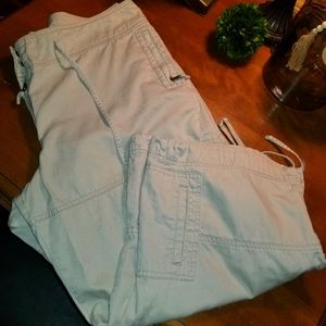 Carolina Blues Women's Khaki Capri Pants (16W)